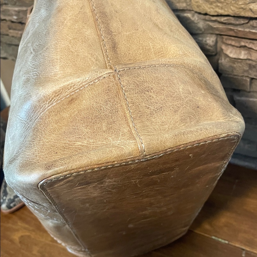 Frye Melissa Shopper Tote Distressed leather Bag -Beige- $358 - Picture 10 of 16